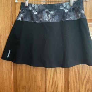 Floral Black Women's Mondetta Skort S
